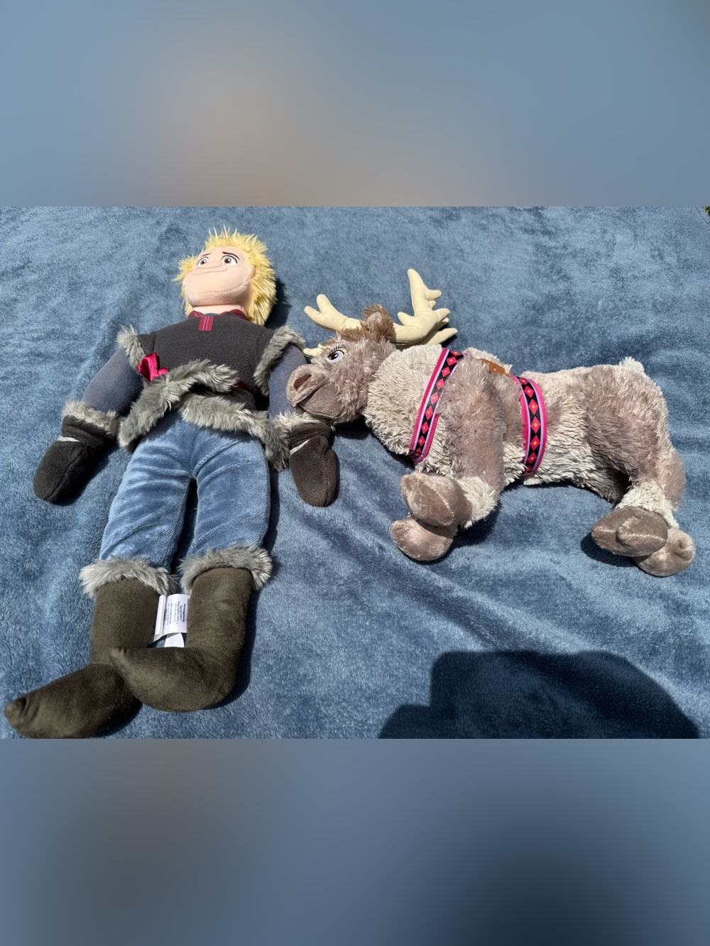 Disney Frozen Kristoff & Sven XL Stuffed Plus Toys
